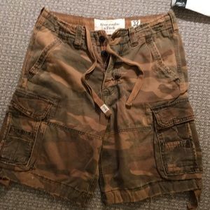 A&F camo cargo shorts